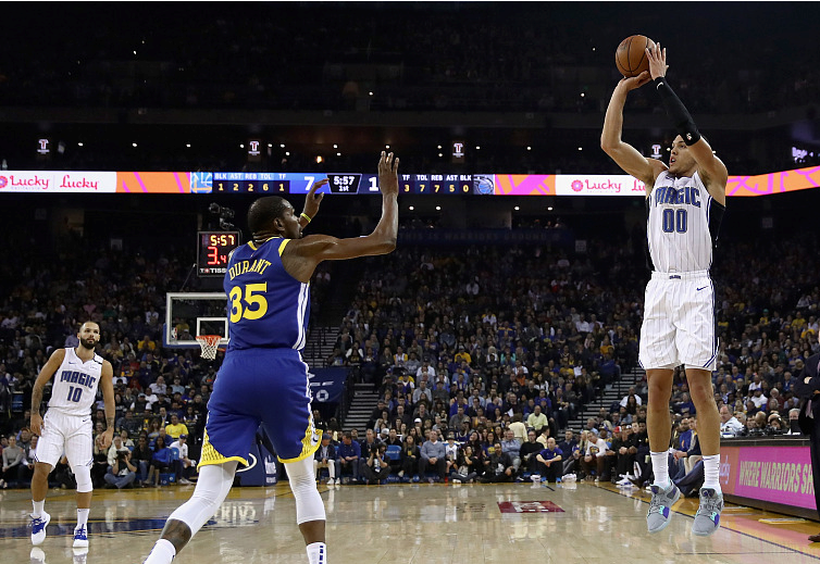 爱游戏体育-魔术主场不敌，福尼耶半场砍下分难救主的简单介绍