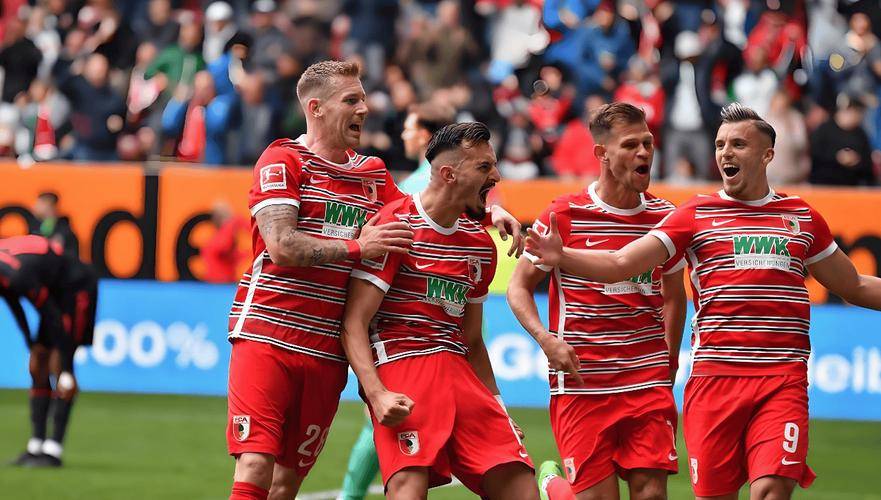 包含云达不莱梅球队实力碾压对手再度胜利的词条